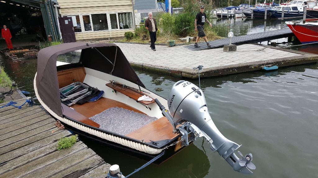 stoere stalen vlet met zomer- en winterkap, Ophalen, Gebruikt, Staal, Geen motor