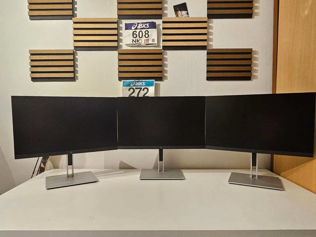 3 x HP E23 G4 1080p monitoren, Computers en Software, Monitoren, Ophalen, IPS, Full HD, Zo goed als nieuw