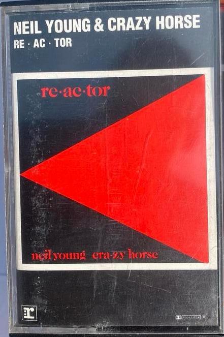 Neil Young & Grazy Horse cassette reactor, Cd's en Dvd's, Cassettebandjes, Ophalen of Verzenden, Zo goed als nieuw, Pop, 1 bandje