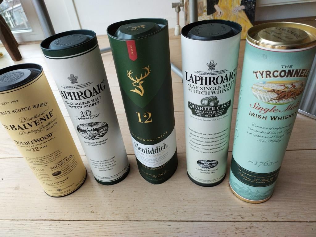 Lege whiskybussen van diverse merken, Ophalen of Verzenden