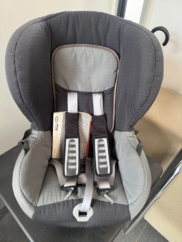 Auto kinderstoel met isofixs, Kinderen en Baby's, Autostoeltjes, Ophalen, Romer, Autogordel of Isofix, Gebruikt
