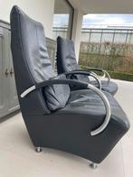 Stijlvolle zwarte lederen fauteuils met armleuningen, Huis en Inrichting, Ophalen, Minder dan 75 cm, Leer, Zo goed als nieuw