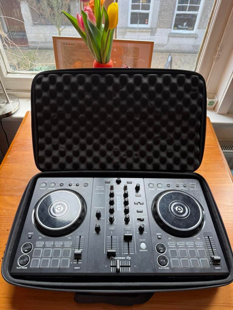 Pioneer DDJ 400 + beschermkoffer, Muziek en Instrumenten, Dj-sets en Draaitafels, Ophalen of Verzenden, Zo goed als nieuw, Draaitafel