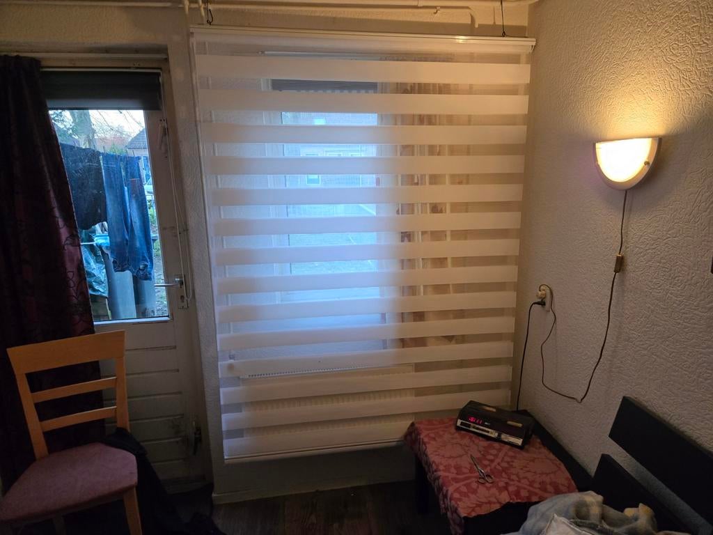 2 mooie rolgordijnen, 140x180 cm, z.g.a.n., Ophalen, Zo goed als nieuw, 100 tot 150 cm, 150 tot 200 cm