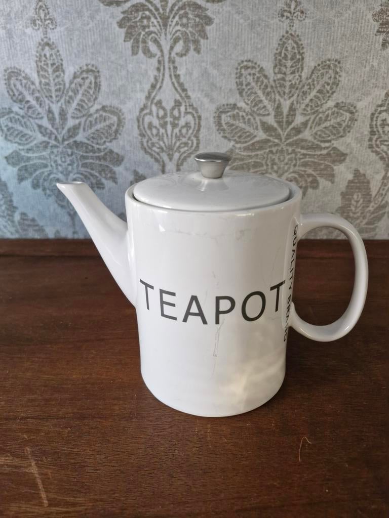 Witte theepot met opschrift, Ophalen of Verzenden, Gebruikt