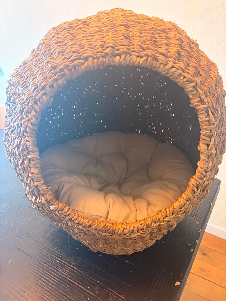 Rieten Hondenmand / Kattenmand Zara Home, Ophalen of Verzenden, Zo goed als nieuw, Minder dan 75 cm, Minder dan 65 cm