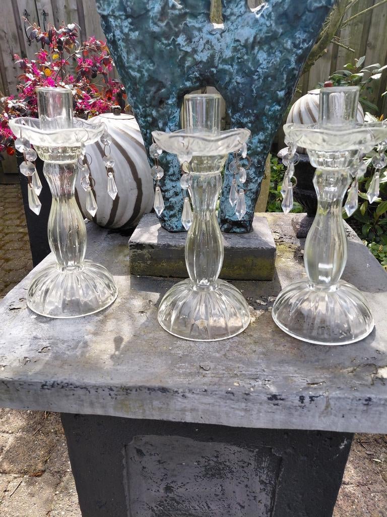 Set van 3 Vintage Glazen Kandelaars met Kristallen Hangers, Ophalen of Verzenden, Glas