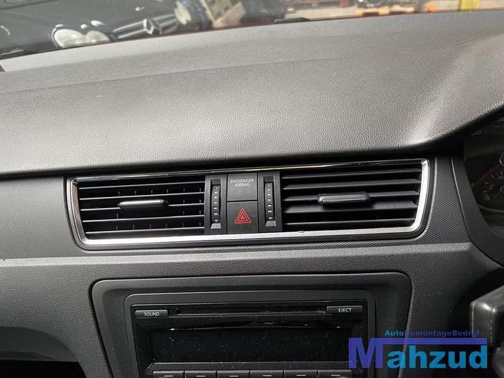 SEAT TOLEDO 4 luchtrooster midden 2012-2019, Auto-onderdelen, Dashboard en Schakelaars, Seat, Gebruikt, Ophalen of Verzenden