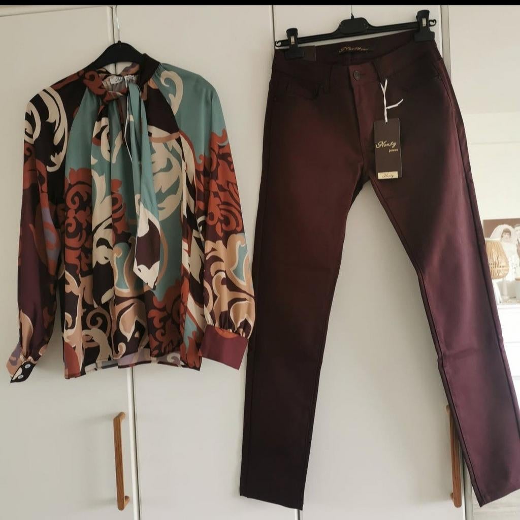 Nieuw nieuwe broek bordeaux wijnrood maat 40, Nieuw, Lang, Rood, Ophalen