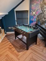 Voetbaltafel in zeer nette staat met 2 balletjes, Ophalen