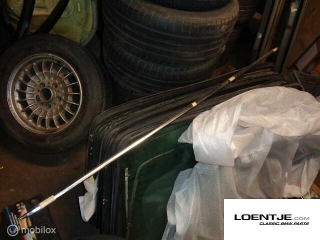 Sierlijst achterscherm BMW 02 touring set 2000 1802 tii etc, Gebruikt, Ophalen of Verzenden, BMW, BMW