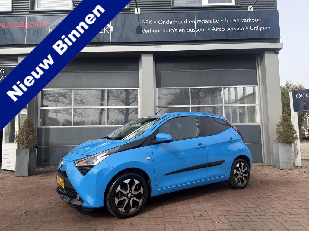 Toyota Aygo 1.0 VVT-i x-joy Apple Carplay/Android Auto km st, Stof, Gebruikt, Euro 6, Origineel Nederlands