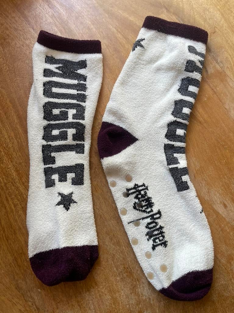 Harry Potter socks, Kleding | Dames, Sokken en Kousen, Sokken en Kniesokken, Overige kleuren, Ophalen of Verzenden, Maat 39 t/m 42