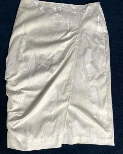 Windsor rok maat 42, Kleding | Dames, Rokken, Zo goed als nieuw, Maat 42/44 (L), Wit, Knielengte, Ophalen of Verzenden