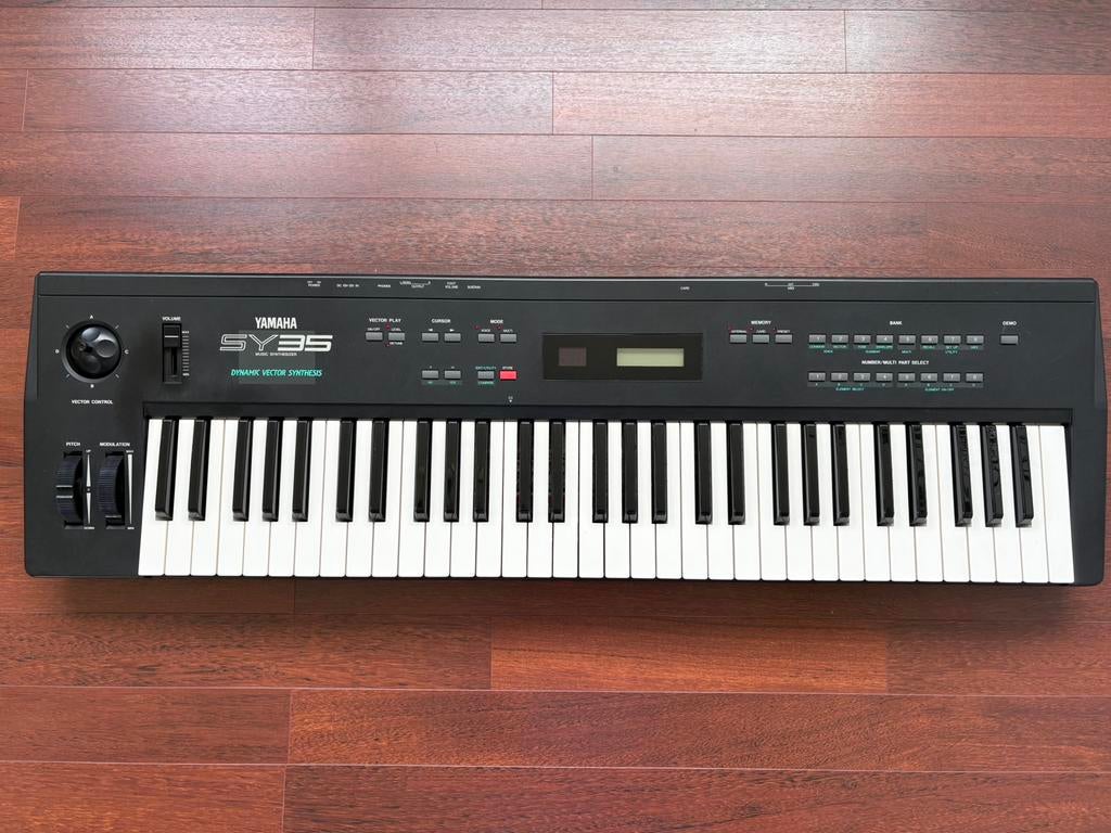Yamaha SY35 synthesizer, Ophalen, Yamaha, Met midi-aansluiting, 61 toetsen
