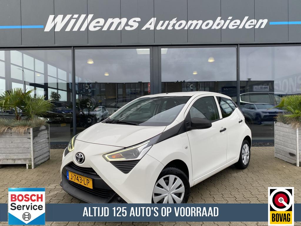 Toyota Aygo 1.0 VVT-i x-fun Airco & Bluetooth (bj 2020), Voorwielaandrijving, Stof, Gebruikt, Met garantie (alle)