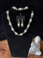 Mooie sieraden set met parels en stras, Verzenden, Overige materialen, Verstelbaar