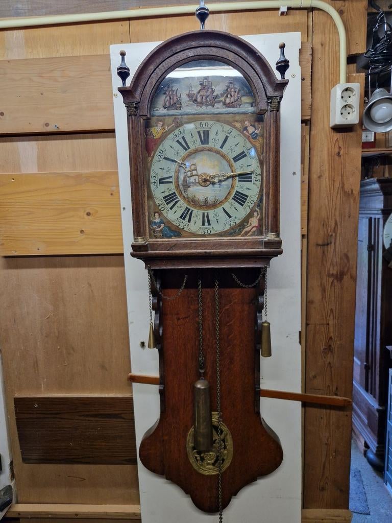Antieke Friese staartklok met scheepjes mechaniek, Antiek en Kunst, Ophalen