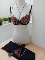 Marlies Dekkers BH 70C met bijpassende nieuwe string S, Marlies Dekkers, Ophalen of Verzenden, Rood, Setje