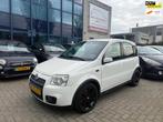 Fiat Panda 1.4 16V Sport 100HP Aut. Airco, APK 03/27, Voorwielaandrijving, Gebruikt, 31 €/maand, Wit