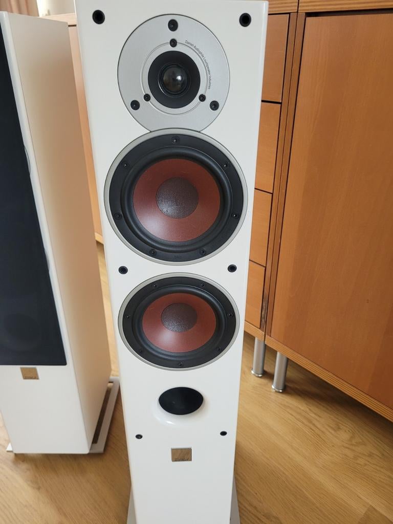 In nieuwstaat  : topkwaliteits Dali zensor 5 speakers, Zo goed als nieuw, 120 watt of meer, Front, Rear of Stereo speakers, Ophalen
