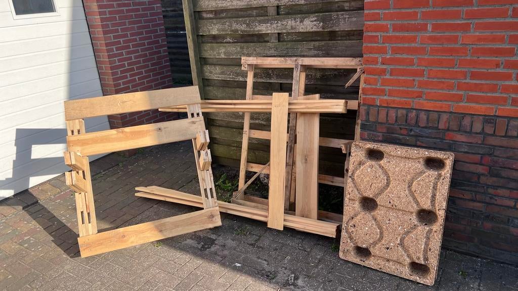Gratis pallethout en losse planken- af te halen in Sappemeer, Gebruikt, 25 tot 50 mm, Ophalen of Verzenden, 300 cm of meer