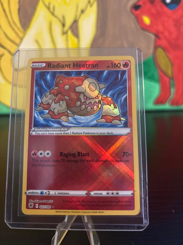 Astral Radiance - Radiant Heatran Pokémon Kaart (Foil), Ophalen of Verzenden, Zo goed als nieuw, Losse kaart, Foil