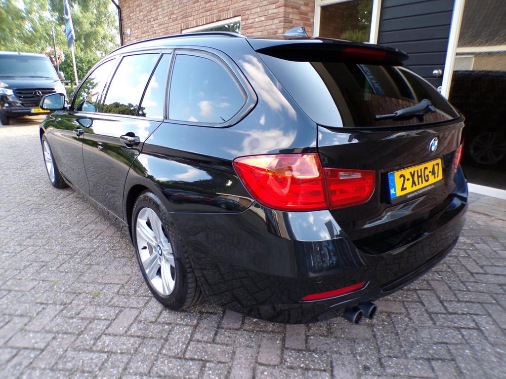 BMW 3-serie Touring 328i High Executive Automaat / Leder / N, Automaat, 745 kg, Gebruikt, 4 cilinders