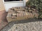 GRATIS AF TE HALEN (klinkers), Tuin en Terras, Tegels en Klinkers, Ophalen, Zo goed als nieuw, Beton, Terrastegels