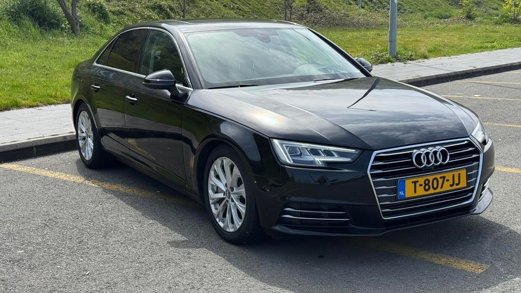 Audi A4 2.0 TFSI 252 PK S-Tronic | 2017 | DAK | HUD, Zwart, 1405 kg, Sedan, 1700 kg