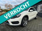 Mercedes-Benz GLA-klasse 200 Ambition, AMG, Pano, Trekhaak, Gebruikt, 715 kg, Wit, Bedrijf