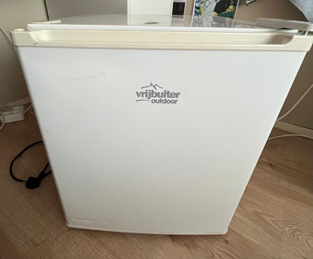 Mini koelkast, Ophalen, Minder dan 85 cm, Met vriesvak, Minder dan 75 liter