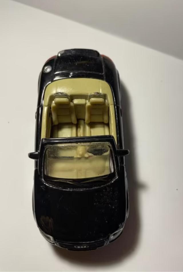 modelauto Audi TT Roads, Hobby en Vrije tijd, Modelauto's | 1:43, Ophalen of Verzenden, Auto, Overige merken