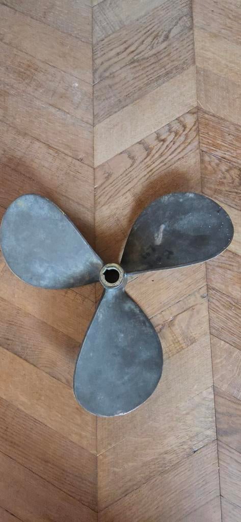 Vetus Schroef 15 inch Links draaien, spoed 11, spiebaan 10mm, Watersport en Boten, Ophalen, Gebruikt, Motor en Techniek, Zeilboot of Motorboot