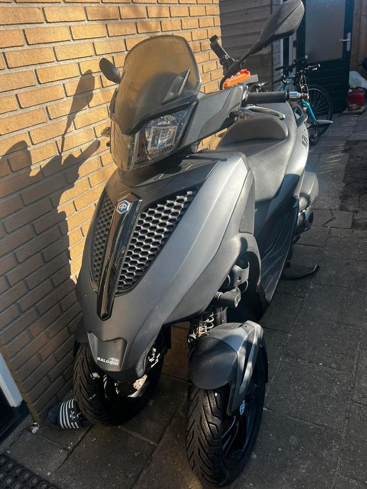 Piaggio Mp3 yourban, Fietsen en Brommers, Scooters | Piaggio, Gebruikt, Overige modellen, Benzine, Ophalen of Verzenden