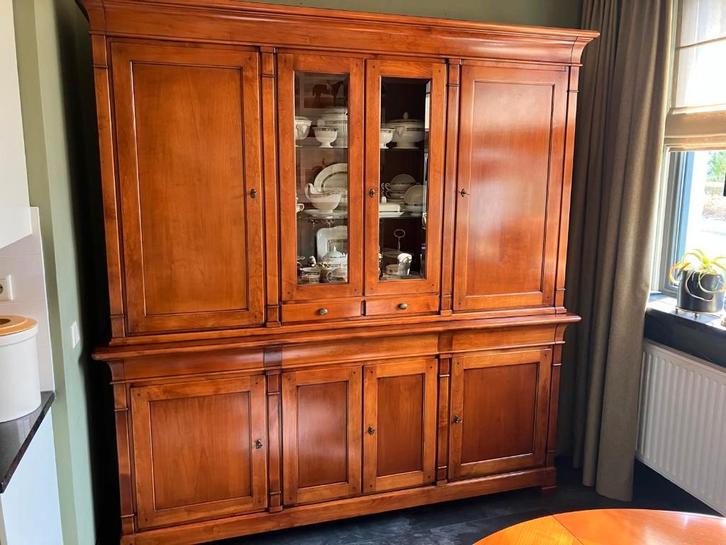 NOVIO FORUM servieskast Br. 210 x H. 220 cm., Huis en Inrichting, Kasten | Vitrinekasten, Zo goed als nieuw, 200 cm of meer, 200 cm of meer