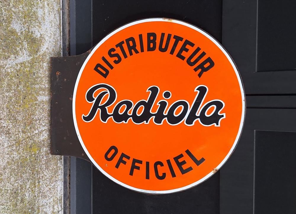 Pracht groot zwaar emaille dubbelzijdig Radiola Reclamebord., Reclamebord, Gebruikt, ., Ophalen of Verzenden