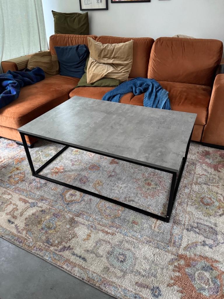 Salontafel DOKKEDAL 75x115 beton kleur, Ophalen, Overige materialen, Gebruikt, 100 tot 150 cm