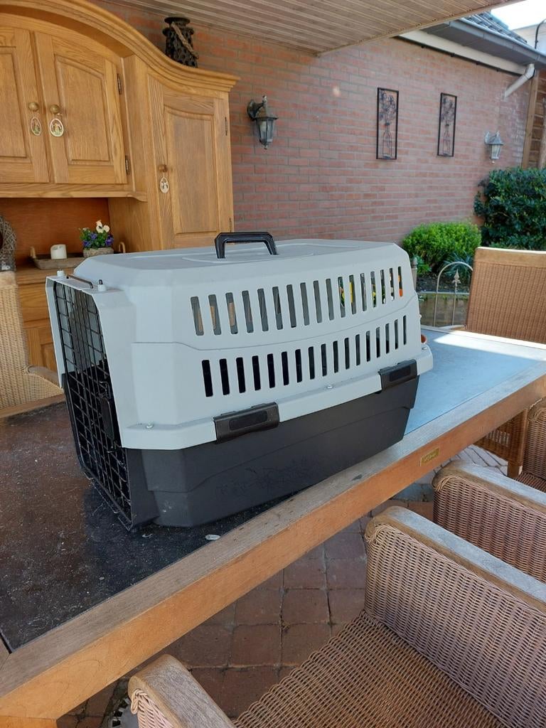 Transportbench hond kat, Dieren en Toebehoren, Ophalen of Verzenden, Minder dan 75 cm, Minder dan 65 cm