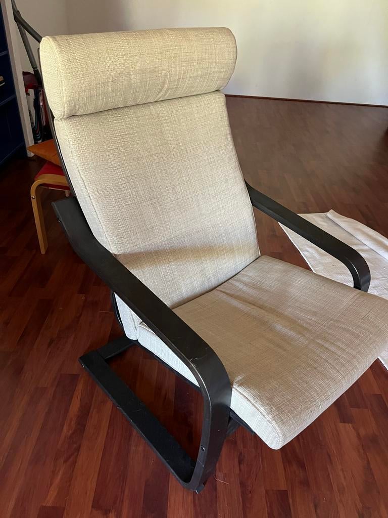 Ikea Poäng stoel met beige kussen, Gebruikt, Overige kleuren, Ophalen of Verzenden, Eén