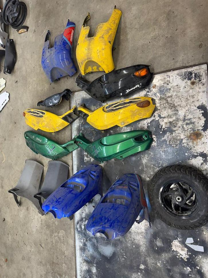 Piaggio Typhoon onderdelen, Fietsen en Brommers, Brommeronderdelen | Scooters, Gebruikt, Piaggio, Kap, Ophalen of Verzenden