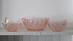Franse Retro Vintage roze glazen schalenset, Ophalen of Verzenden, Glas, Overige stijlen, Schaal of Schalen