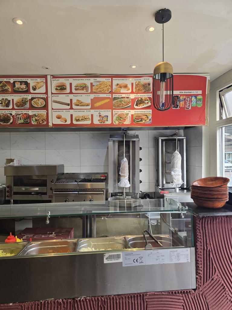 Doner Kebab Zaak te Koop – A-locatie Wijk Aan Zee, Zakelijke goederen, Exploitaties en Overnames