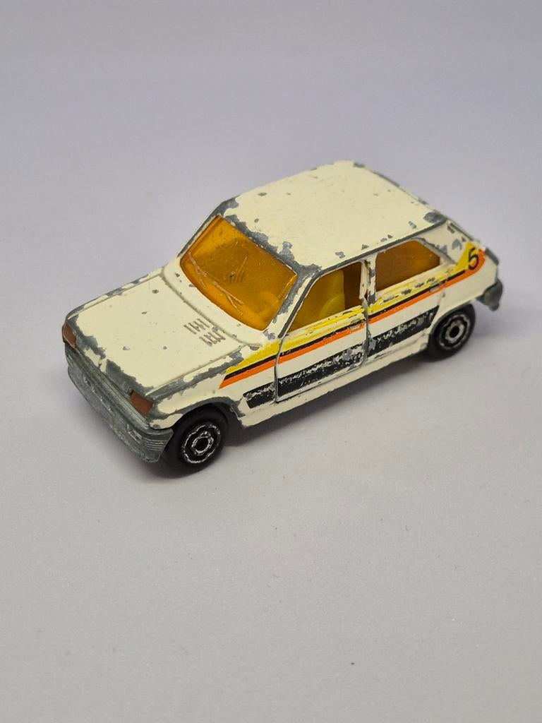 Majorette Renault 5 modelauto, Hobby en Vrije tijd, Modelauto's | Overige schalen, Ophalen of Verzenden