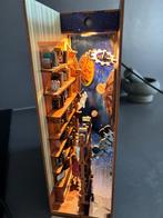 Interstellar Boekensteun- book nook, Overige merken, 1:50 of kleiner, Overige typen, Ophalen of Verzenden