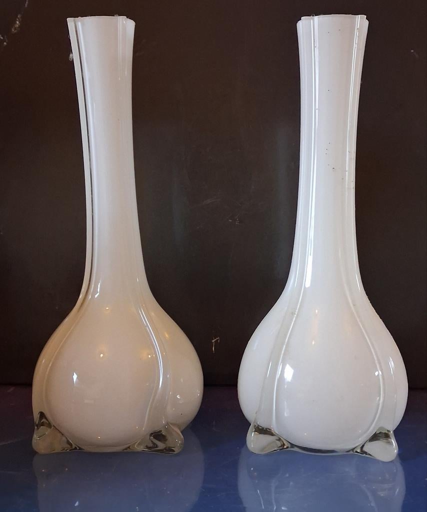 Vaas. Solifleur Lelyvaas. Wit glas. 2 stuks. 20 cm., Ophalen, Wit, Minder dan 50 cm, Glas