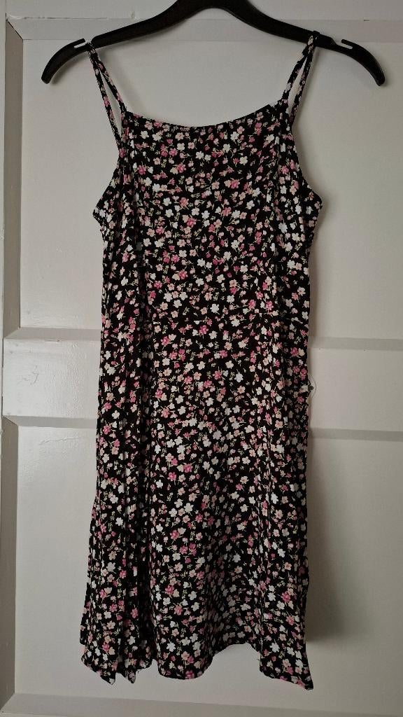 2 zomerjurkjes maat 140/146 in mooie staat!, Kinderen en Baby's, Kinderkleding | Maat 140, Broek, Meisje, Ophalen of Verzenden