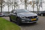 Volvo V60 Cross Country T5 245PK Automaat Summum | Trekhaak, Auto's, 4 cilinders, 1969 cc, 1600 kg, 93 €/maand