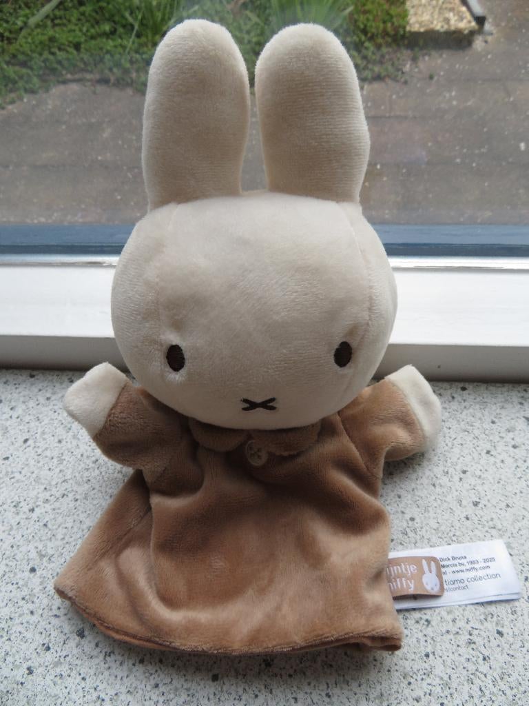 Handpop Nijntje met lichtbruine jas Miffy Mercis Tiamo, Konijn, Nijntje, Ophalen of Verzenden, Zo goed als nieuw