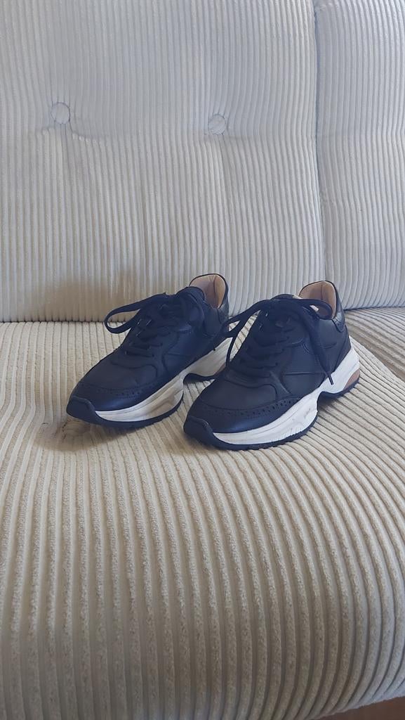 Als nieuw leren VIA VAI dames sneakers mt 37, Kleding | Dames, Schoenen, Via vai, Zwart, Ophalen of Verzenden, Sneakers of Gympen